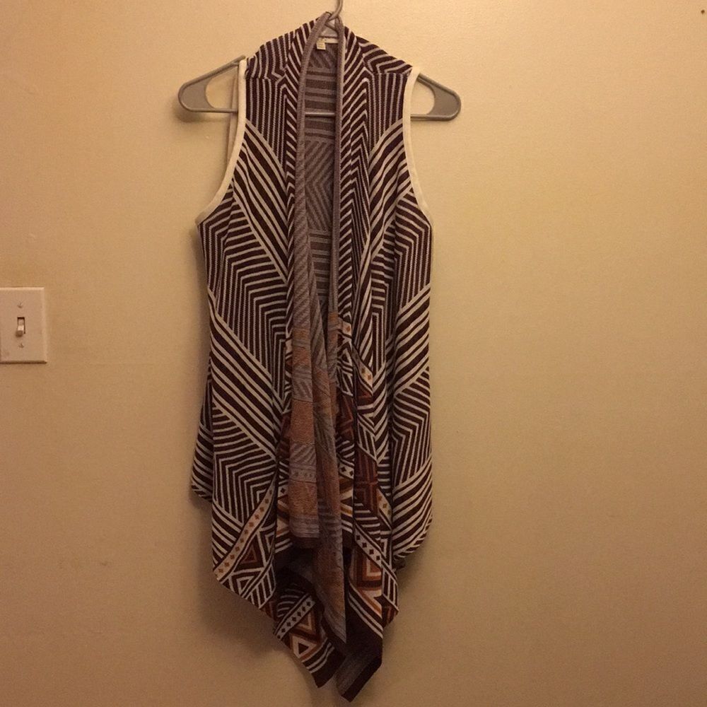 UMGEE Sleeveless butterfly cardigan size small